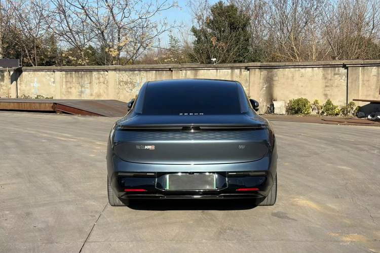 Used Zeekr 007 2024 Four-Wheel Drive Version 75 kWh Exterior 5