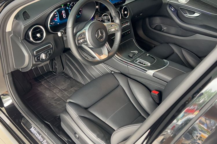 Used Mercedes-Benz C-Class 2021 C 260 L Sport Edition Interior 2