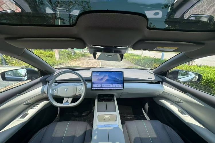 Used Deepal L07 2025 230 Ultra with DeepBlue Intelligent Driving AD PRO Extended-Range Version