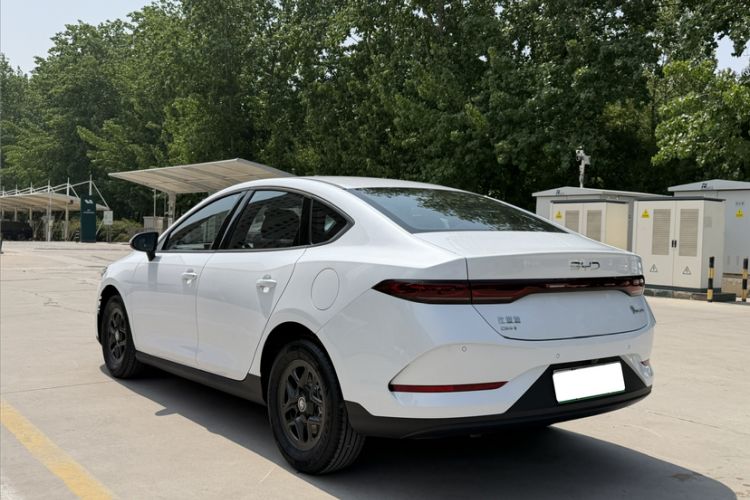 Used BYD Qin PLUS 2025 DM-i Smart Drive 55KM Leading Model Exterior 6