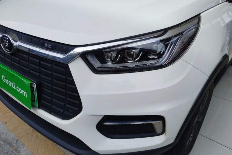 Used BYD Yuan New Energy 2019 EV360 Smart Connect Enjoyment Model