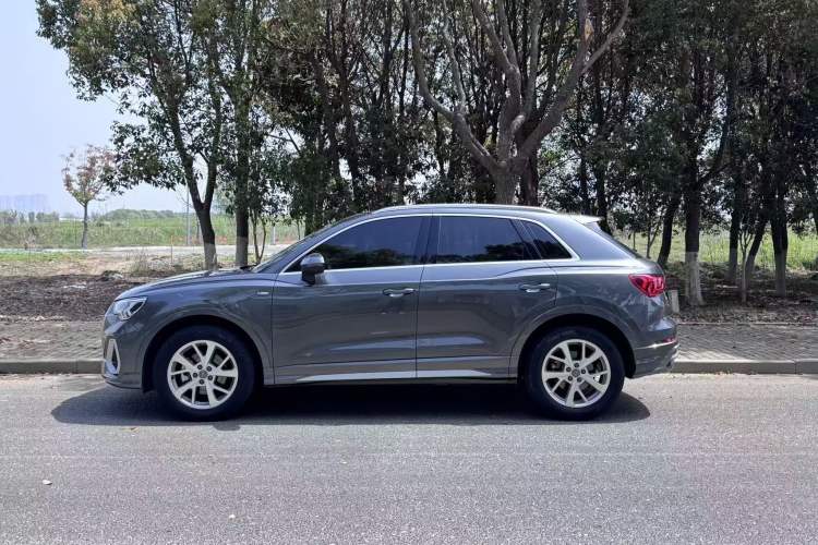 Used Audi Q3 2019 35 TFSI Advanced Dynamic Edition
