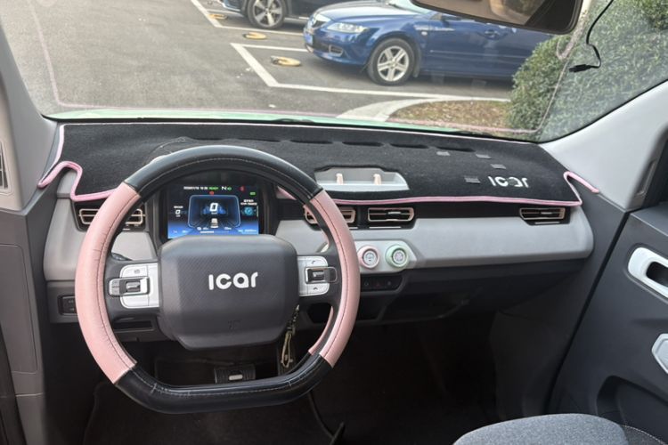 Used Chery QQ Ice Cream 2022 120km Conical Shape Lithium Iron Phosphate