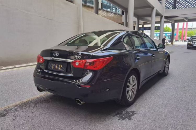 Used Infiniti Q50 2014 2.0T Luxury Edition