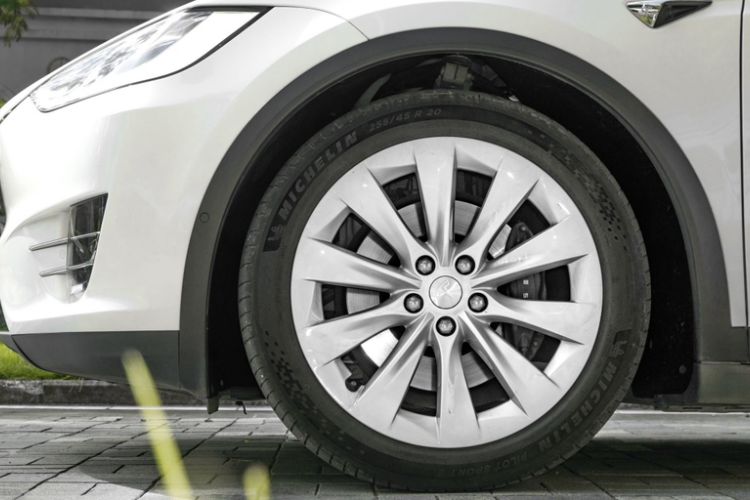 Used Tesla Model X 2019 Long-Range Version
