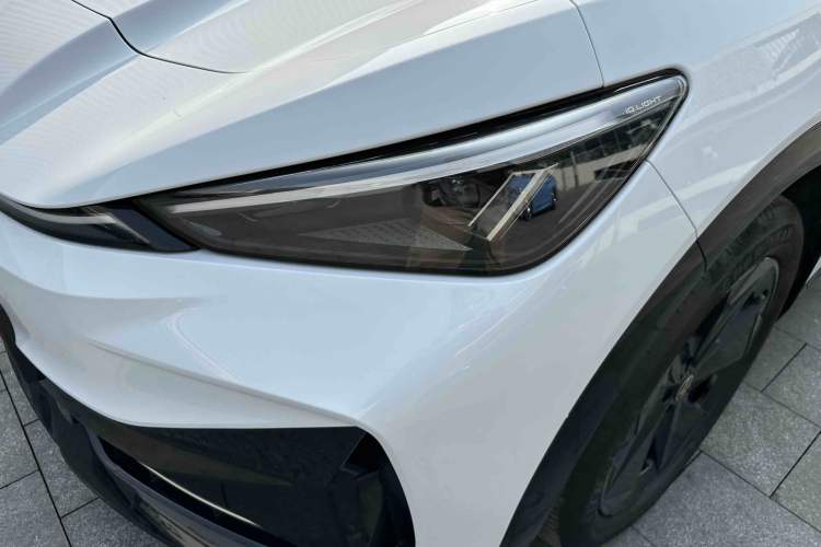 Used Volkswagen ID.UNYX 2024 Pro Long-Range Version