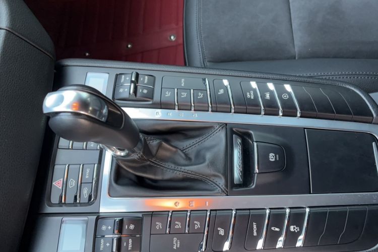 Used Porsche Macan 2017 Macan 2.0T