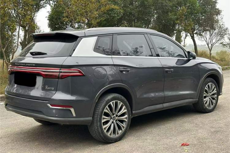 Used BYD Song Pro New Energy 2019 DM 1.5T Four-Wheel Drive Performance Edition Deluxe Model Exterior 6