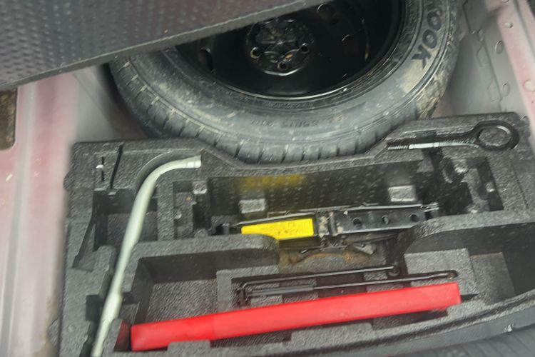 Used Volkswagen Lavida 2013 Revised Classic 1.6L Automatic Fashion Edition