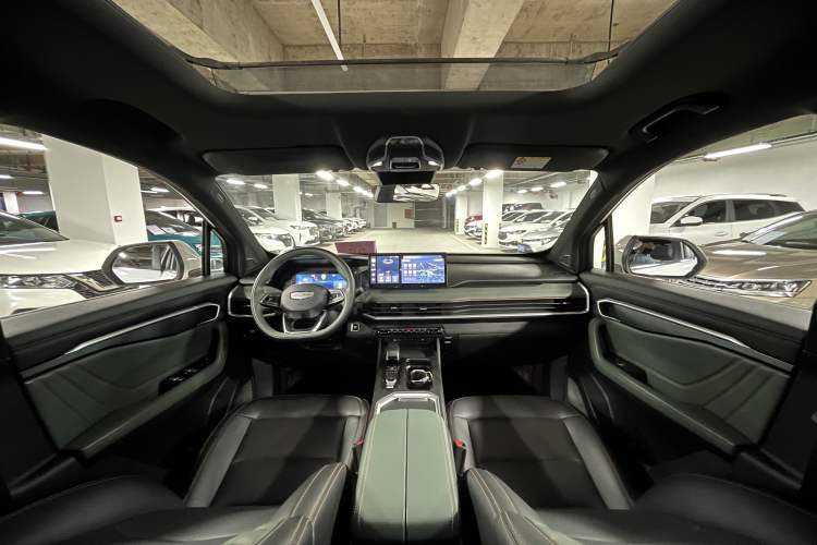 Used Geely Auto Haoyue L 2023 2.0T DCT Prestige Edition
