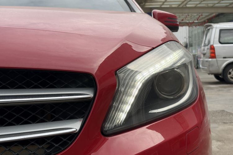 Used Mercedes-Benz A-Class 2013 A 200 Urban Edition Left Front Headlight