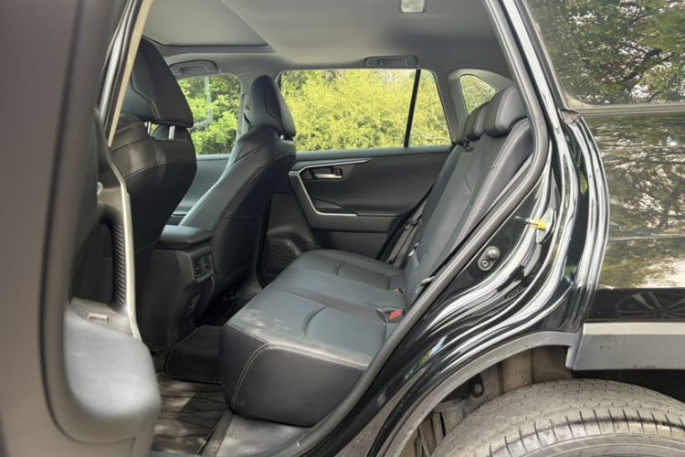 Used Toyota Wildlander 2023 2.0L CVT Two-Wheel Drive Urban Edition
