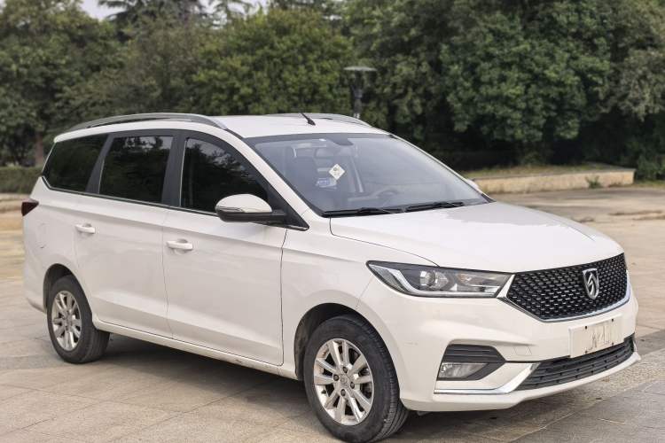 Used Baojun 360 2021 1.5L Manual Elite Edition Exterior 4