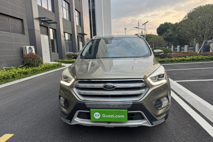 Used Ford Kuga 2017 EcoBoost 180 Two-Wheel-Drive Elite Trim