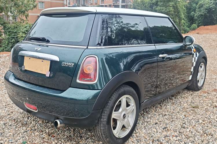 Used MINI 2010 1.6L COOPER Cheer
