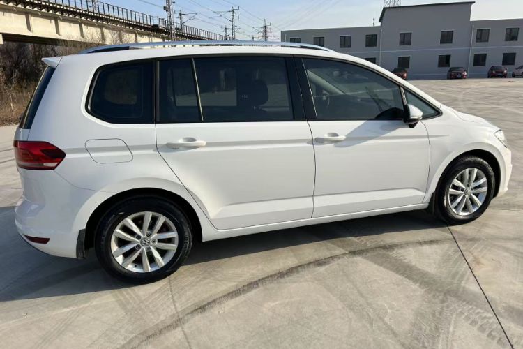 Used Volkswagen Touran 2018 Volkswagen Touran L 280TSI DSG Comfort Edition 7 Seats China V Emission Standard
