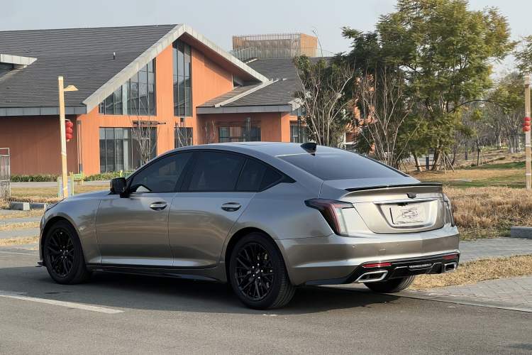 Used Cadillac CT5 2023 28T Prestige Model
