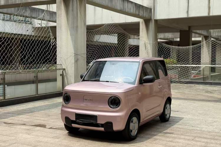 Used Geely Galaxy Panda 2023 Panda Mini 200km Endurance Bear