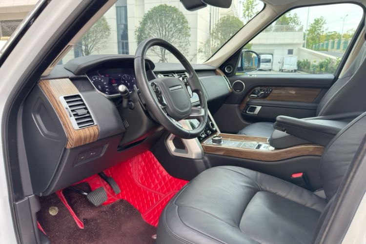 Used Land Rover Range Vogue 
