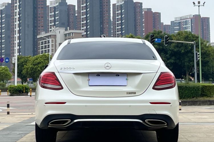 Used Mercedes-Benz E-Class 2016 E 200 L Sport Edition Exterior 3