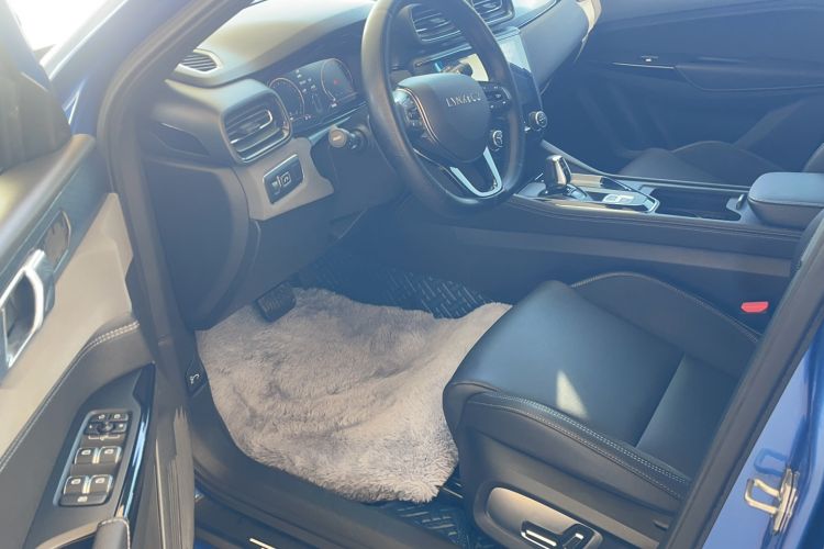 Used Lynk & Co 02 2021 1.5TD DCT Two-Wheel Drive Power Plus Interior 2