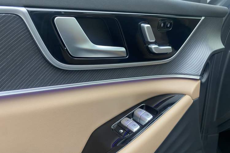 Used Chery Tiggo 8 L 2024 2.0T Two-Wheel Drive Prestige Version 5 Seats