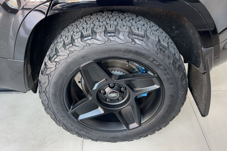 Used Land Rover Defender 2022 110 P400 X-DYNAMIC HSE Exterior 5