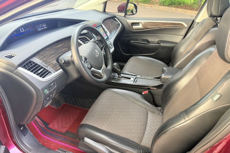 Used Honda Jade 2017 210TURBO CVT Fashion Edition 5-seater
