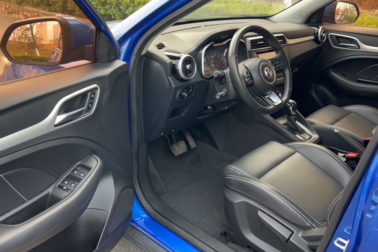Used MG ZS 2017 1.5L Automatic Luxury Internet Edition
