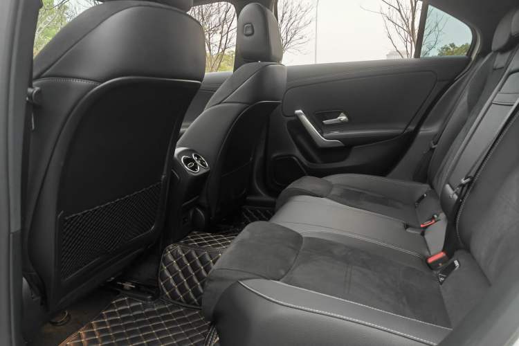 Used Mercedes-Benz A-Class 2022 Second Facelift A 200 L Sport Sedan Fashion Version