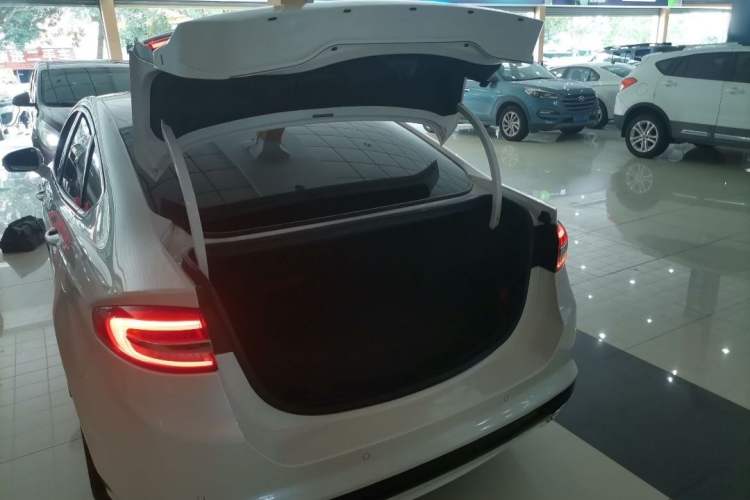 Used Ford Mondeo 2017 EcoBoost 200 Luxury Model
