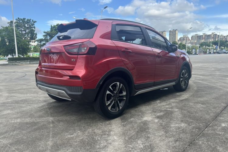 Used Geely Auto Vision X3 2019 Upgraded Model 1.5L CVT Prestige Version