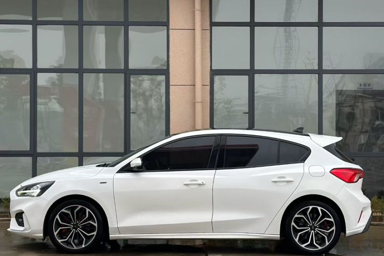 Used Ford Focus 2021 Hatchback EcoBoost 180 Automatic ST Line