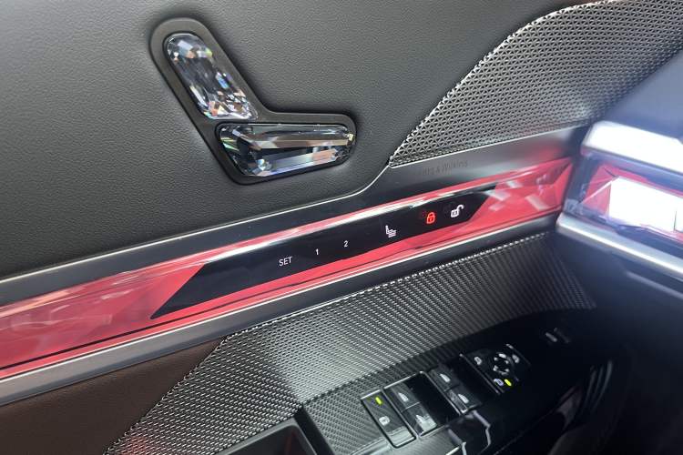 Used BMW 7 Series 2023 735Li M Sport Package