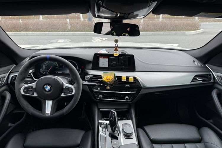 Used BMW 5 Series 2018 525i M Sport Package