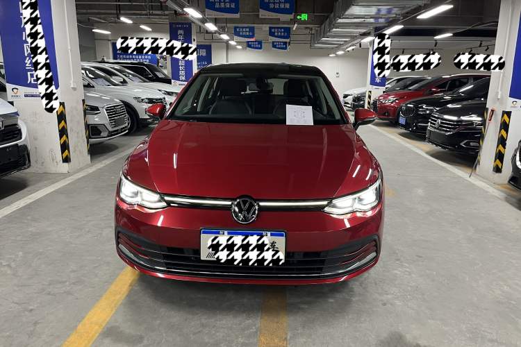 Used Volkswagen Golf 2021 200TSI DSG Pro Exterior 1