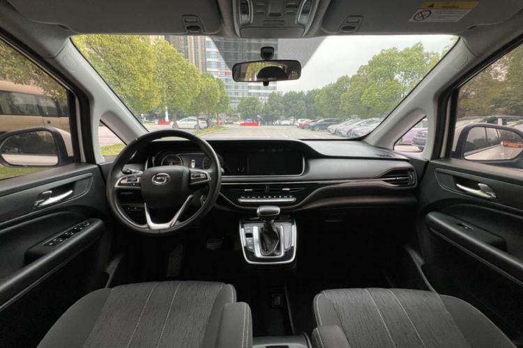 Used GAC Trumpchi M6 2021 270T DCT Elite Edition (7-seater)
