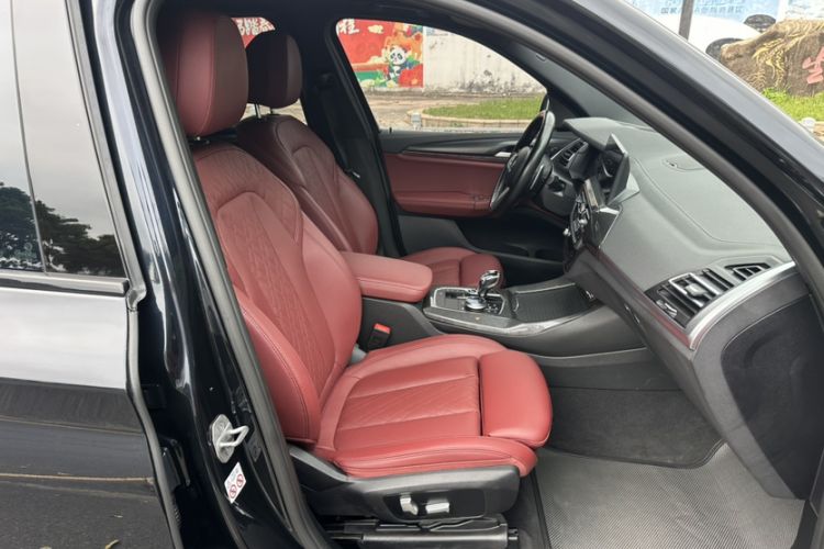 Used BMW X3 2023 xDrive30i Luxury Edition M Night Sky Package
