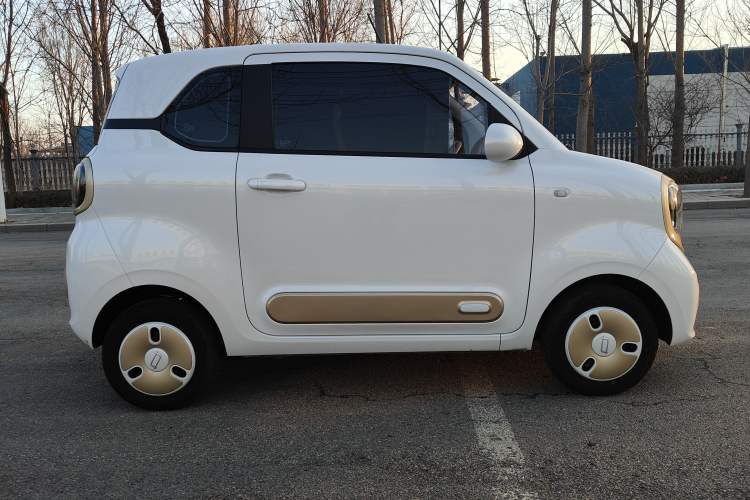 Used Bestune Pony 2025 222km Range Agile Horse
