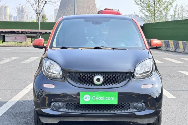 Used smart fortwo 2015 1.0L 52 kW Hardtop Passion Edition
