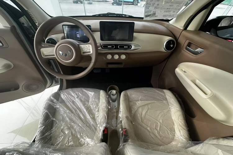 Used Wuling Hongguang MINIEV 2025 Four-Door Version Zhenxiang+ Edition