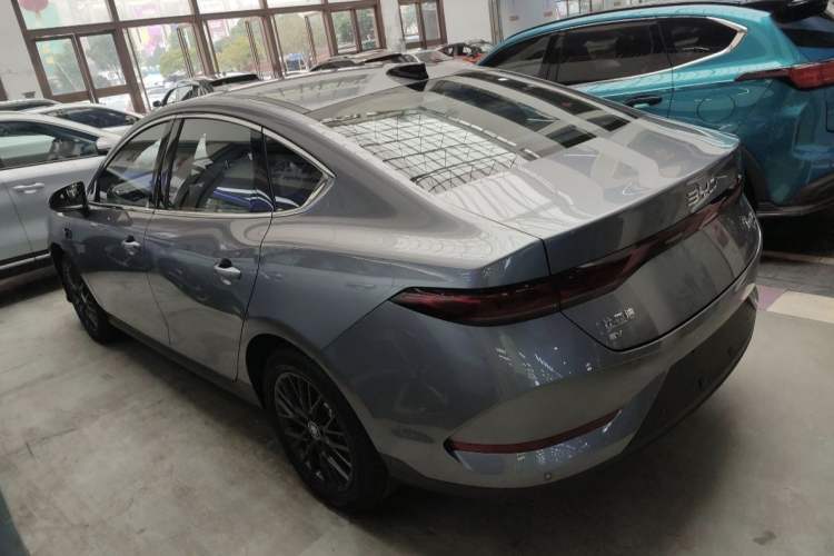 Used BYD Qin PLUS 2025 EV Smart Drive Edition 510KM Leading Model Exterior 3