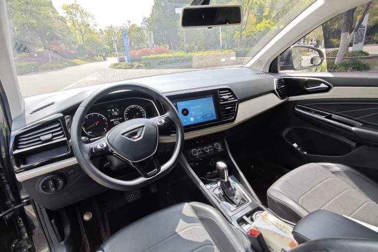 Used Jetta VS5 2022 280TSI Automatic Enjoyment Model