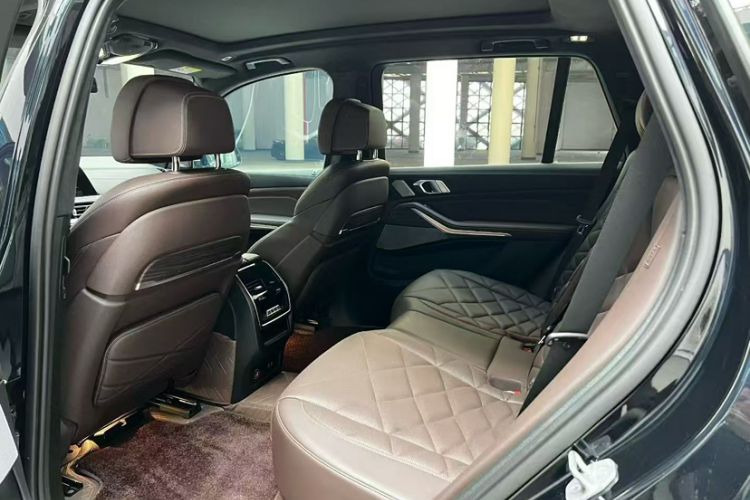 Used BMW X5 2022 Restyled xDrive 40Li M Sport Package
