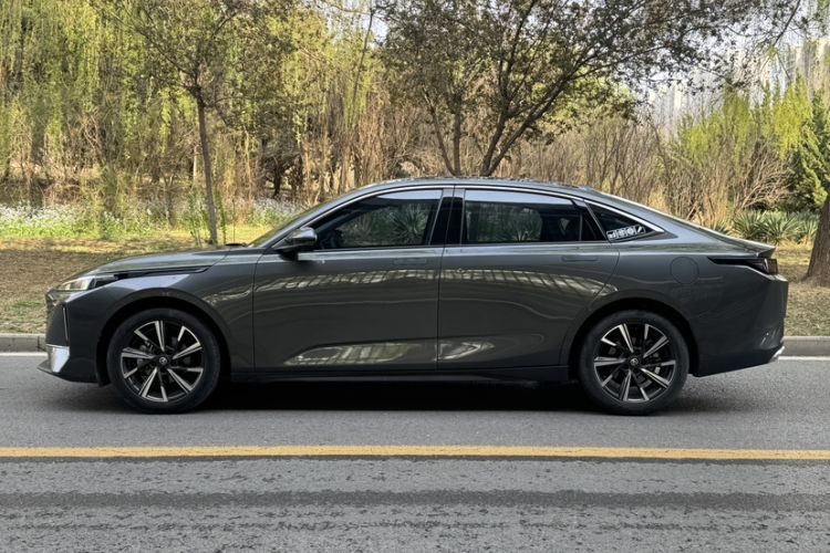 Used CHANGAN Eado DD 2023 Blue Whale NE 1.5T GDI DCT Navigation Model
