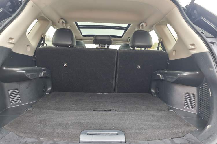 Used Nissan X-Trail 2019 2.0L CVT Smart Connect Comfort Edition 2WD Trunk