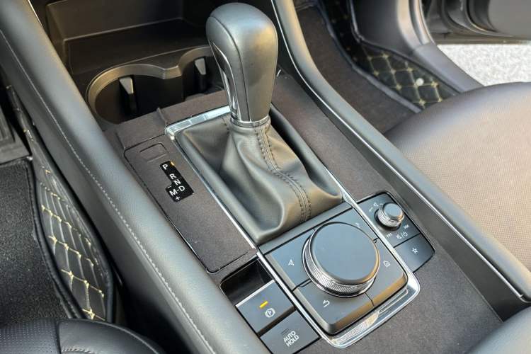 Used Mazda Mazda 3 Axela 2023 2.0L Automatic ZhiZhen Edition