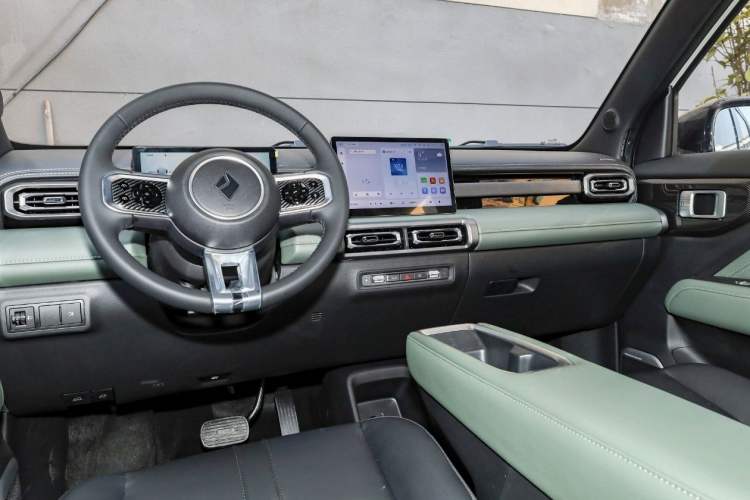 Used Baojun Spark EUV 2025 Flagship Edition 5 Seats
