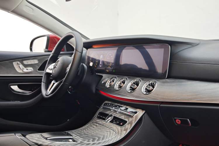 Used Mercedes-Benz CLS 2018 CLS 300 Dynamic Edition