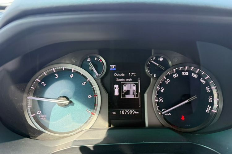 Used Toyota Prado 2017 4.0L U.S.-Spec Version 7 Seats